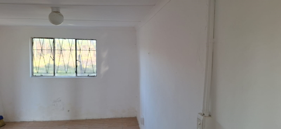 Commercial Property for Sale in Cove Ridge East Eastern Cape